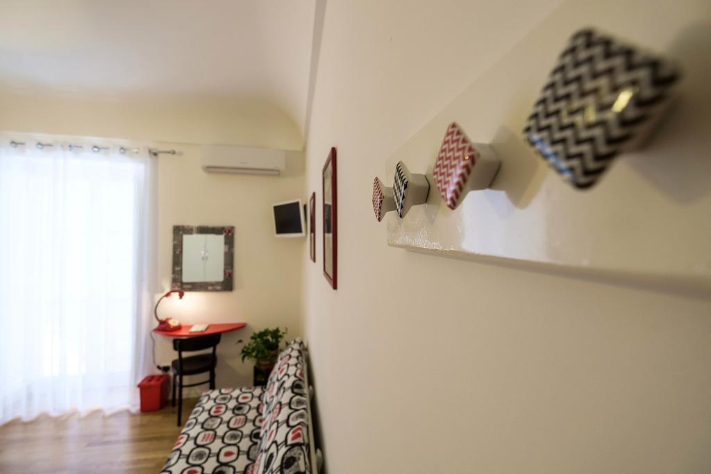 باليرمو Mad Bed & Breakfast الغرفة الصورة