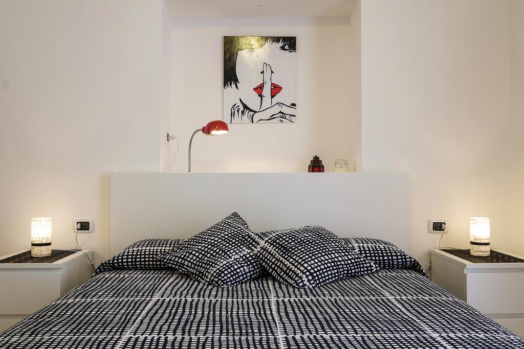باليرمو Mad Bed & Breakfast الغرفة الصورة